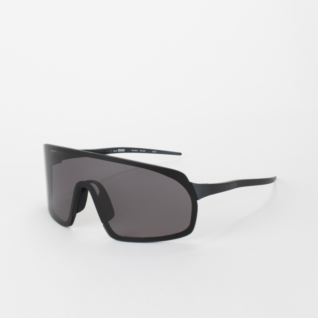 Gafas Deportivas Out Of Rams adapta Negro Lente Smoke