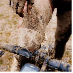 Cubierta Gravel Endurance.  Terreno T90 mud Gravel 700x40 TLR Hookless Negro
