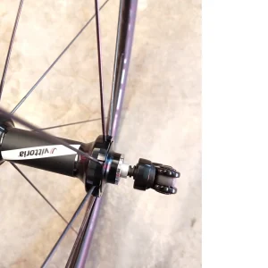 Rueda Delantera Vittoria Elusion Carbon Clincher 30c