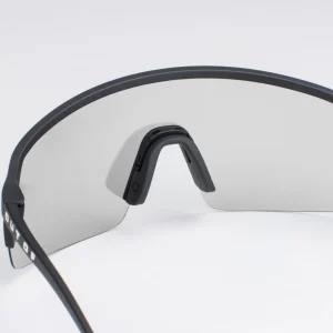 Gafas Deportivas Out Of Piuma Logo Blanco Lente Photochromic