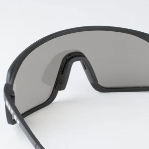 Gafas Deportivas Out Of Rams adapta Logo Blanco Lente Smoke